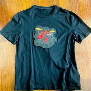 Drum shirt that really makes sounds.